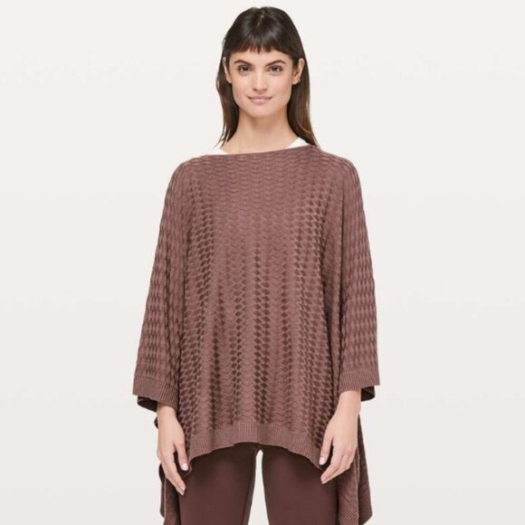 Lululemon Womens Divinity Poncho, Woven, Spanish Oak, Wrap, Sweater - Picture 7 of 7